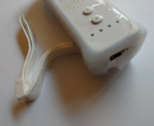 Load image into Gallery viewer, Wii Remote Wireless Gamepad Controller for Wii and Wii U - No Motion Plus -White TC-95253